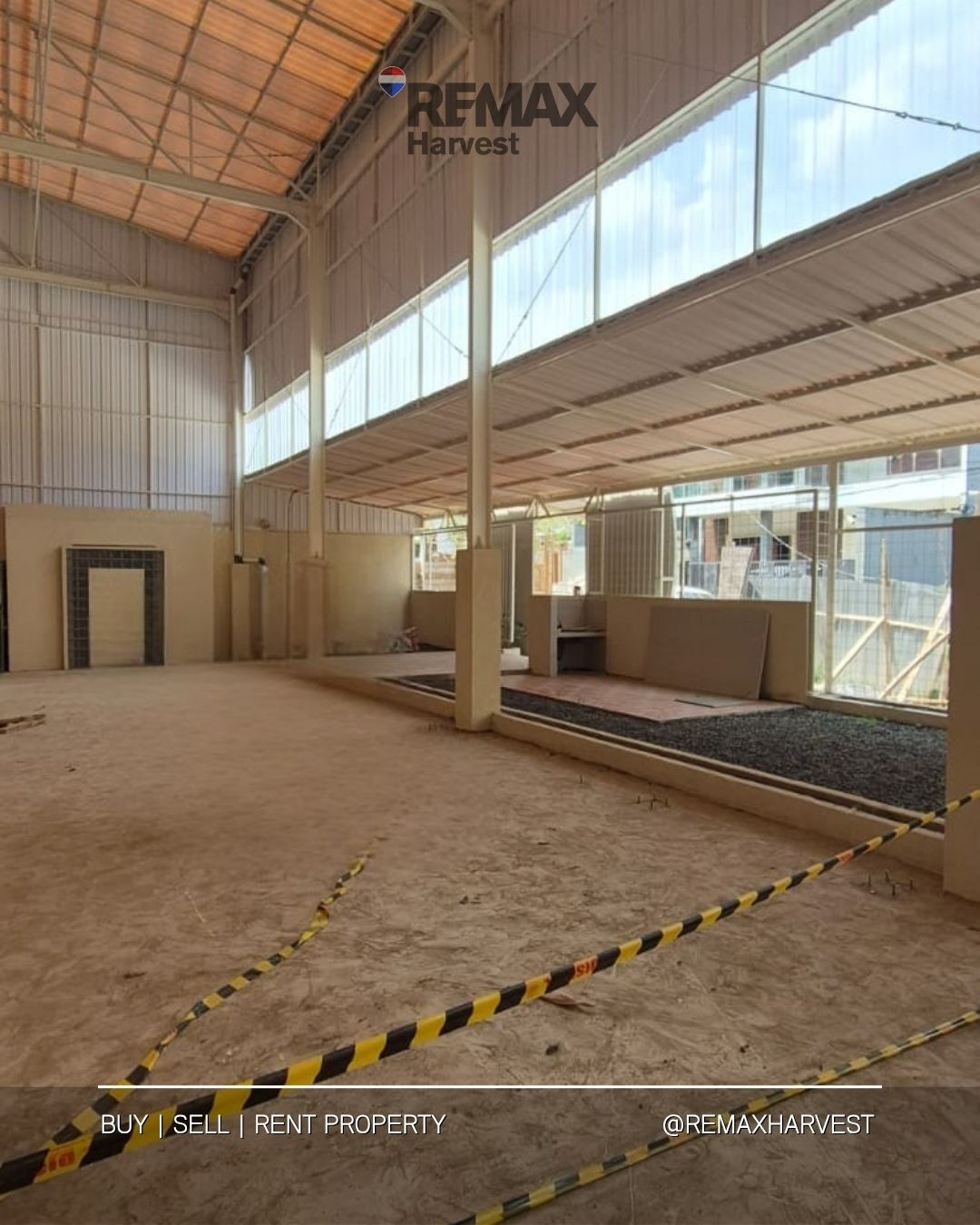 Gedung/Gudang Ex Lapang Padel Sukahaji Bandung 5